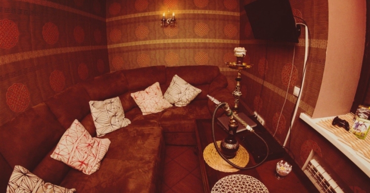 Charly Lounge-Bar