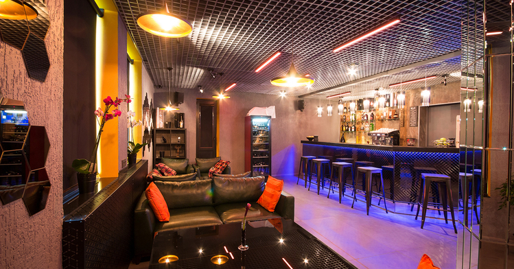 Smoke Office Lounge Bar