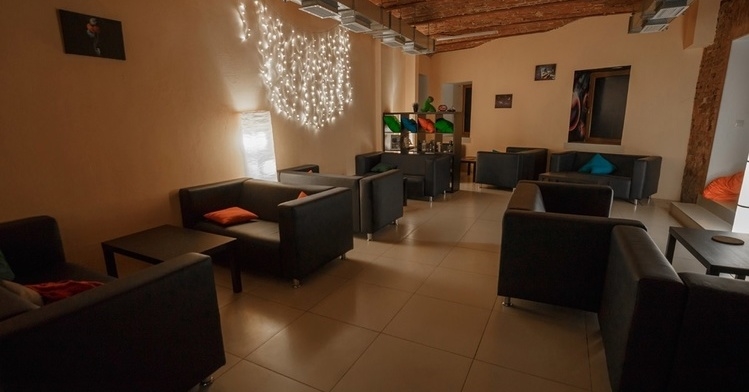 Space Smoke Lounge